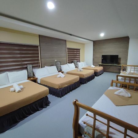 Raya Del Sol Dive Resort Мабини Экстерьер фото